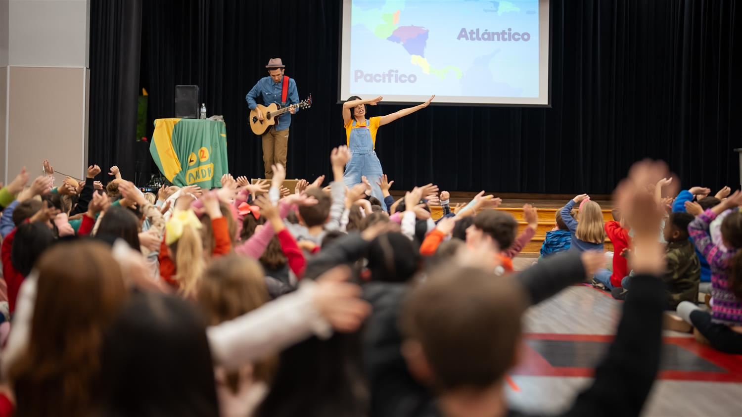 Prairie Trail Celebrates Multiliteracy with 123 Andrés